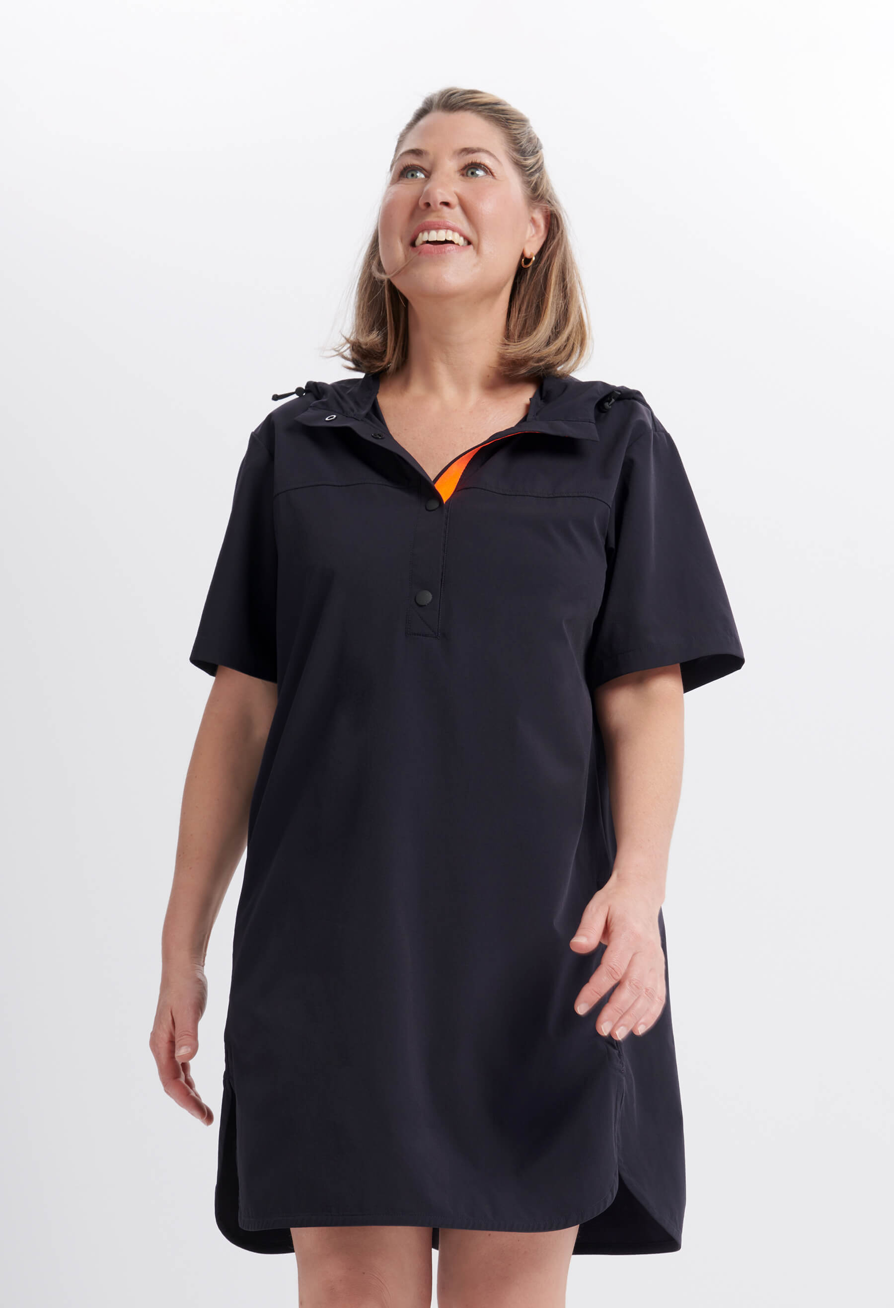 Alvin - Robe ajustable à manches courtes - Noir