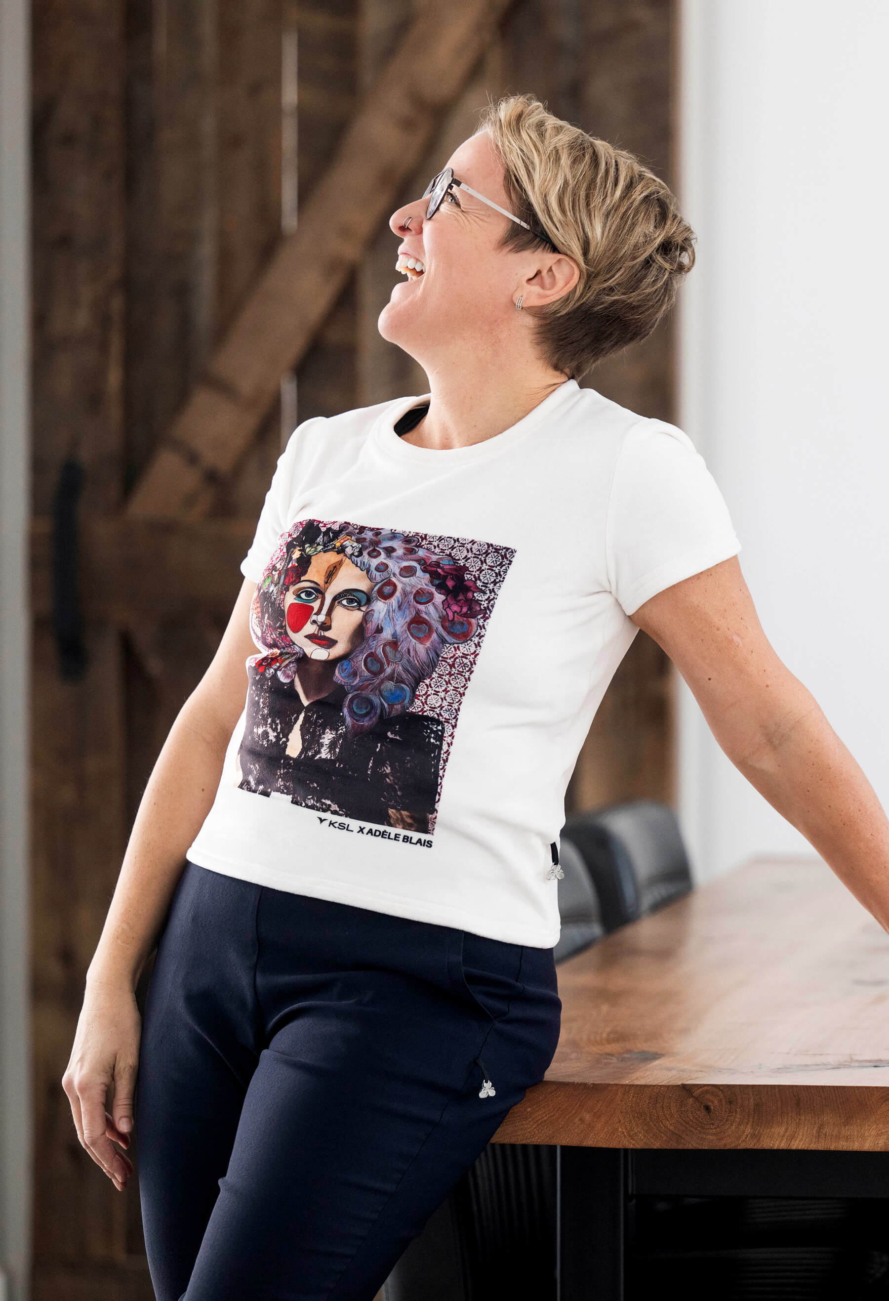 KSL X Adèle Blais : une collaboration inspirante pour le projet FORTES et ses chandails Idola mettant en lumière des femmes qui ont marqué l'histoire, dont Hedy Lamarr