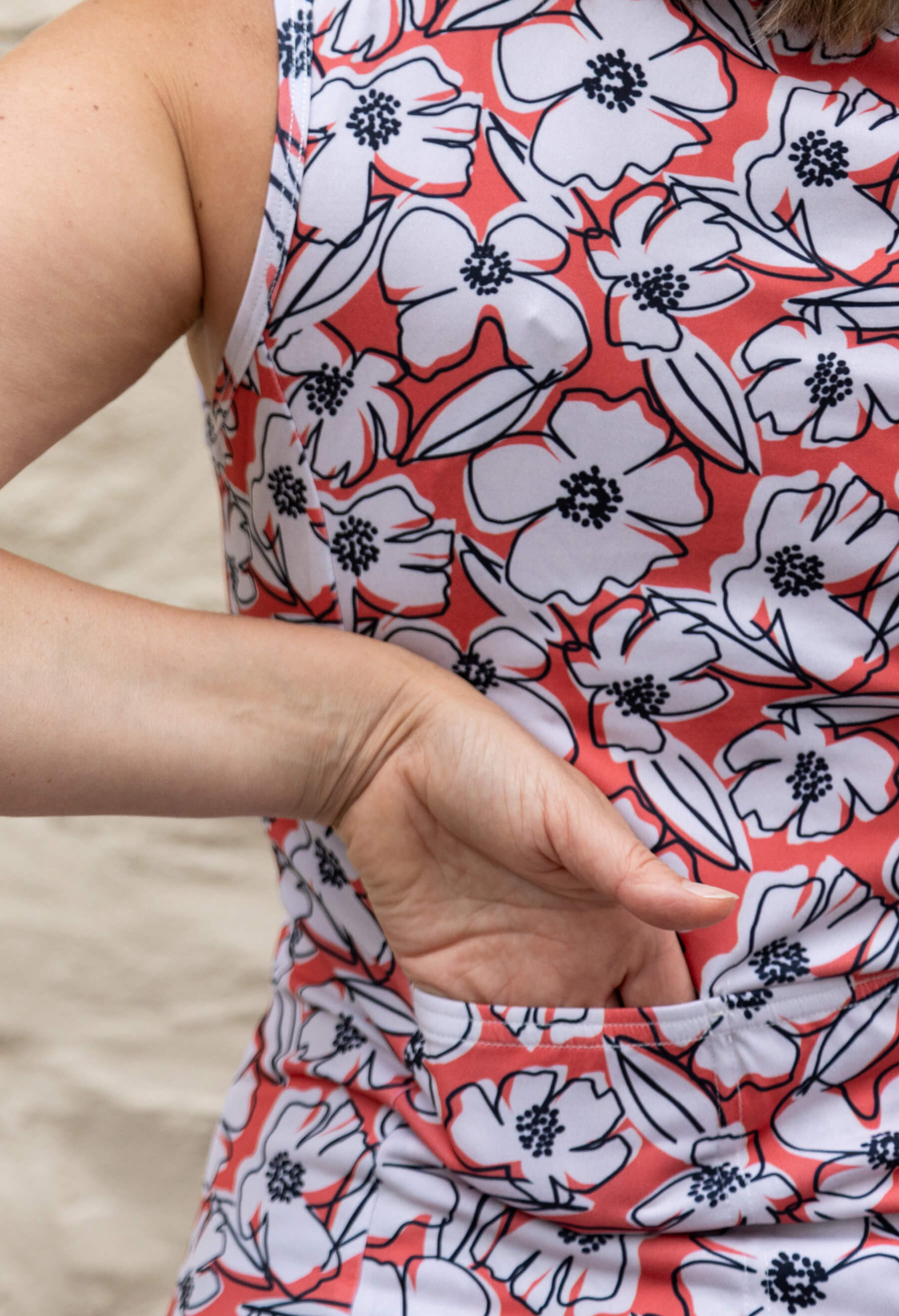 Vivia - Robe courte sans manches