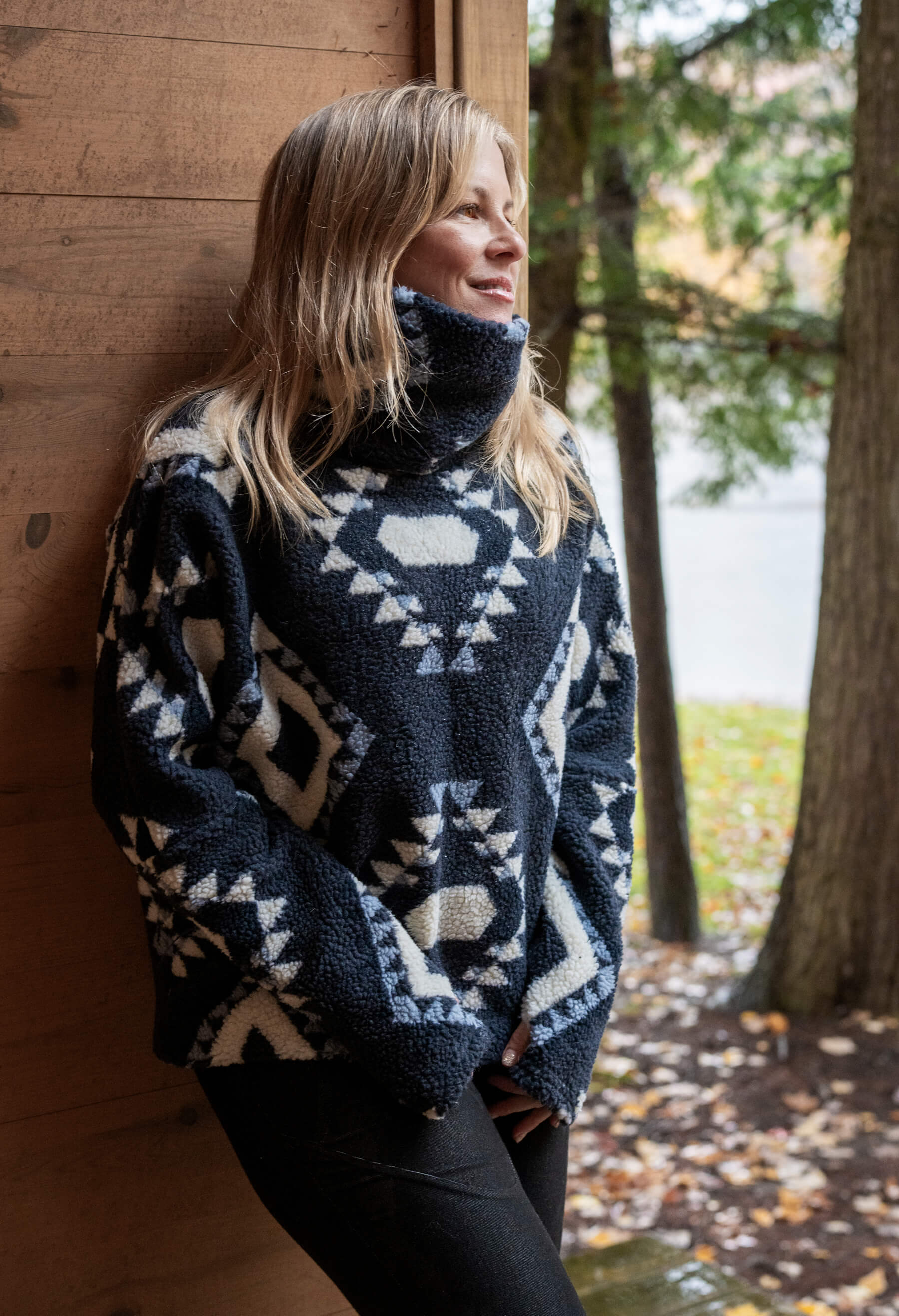 Améthyste - Chandail polaire surdimensionné en sherpa à motifs