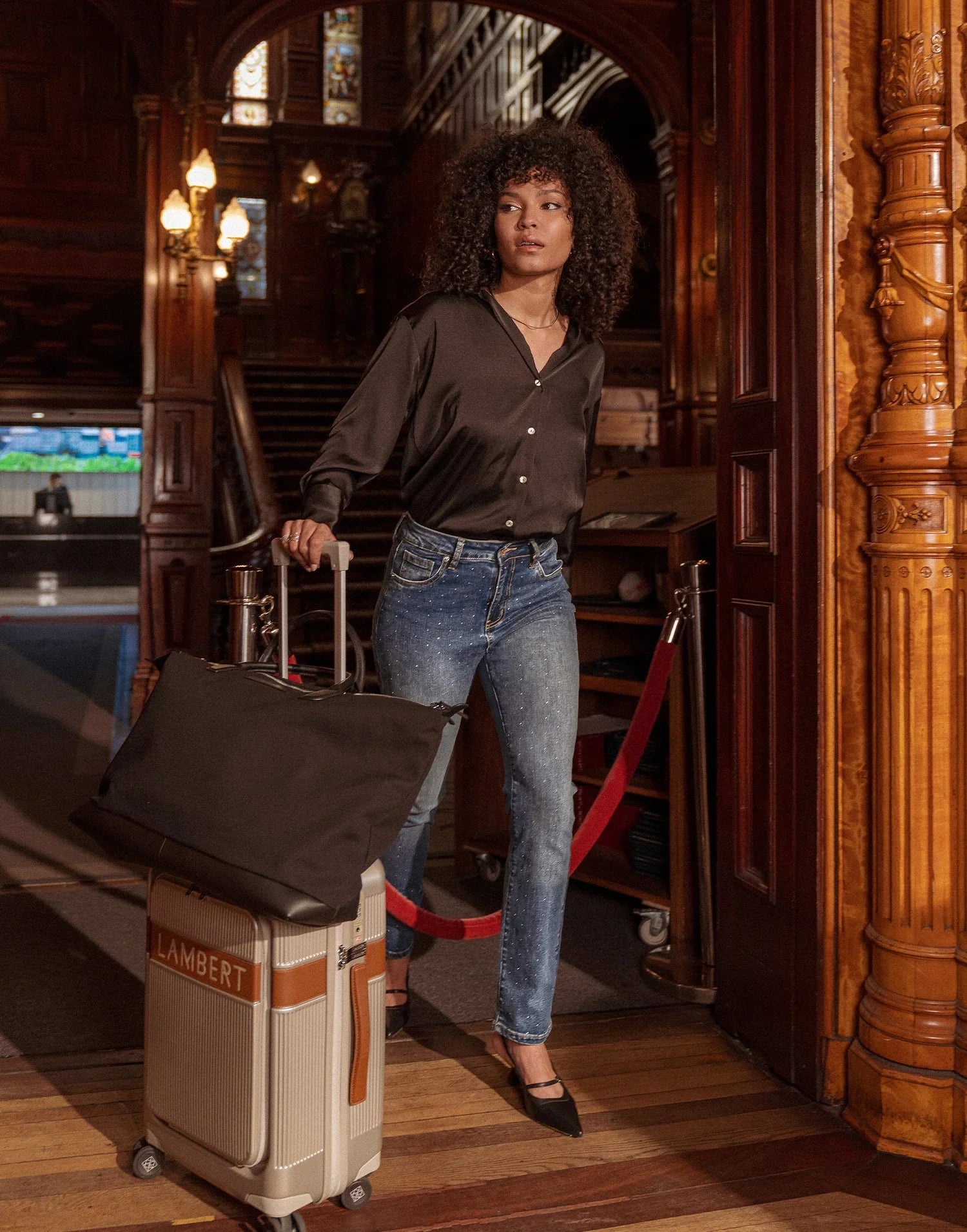 Jeans Emily coupe ajustée - Florence avec Strass - Yoga Jeans