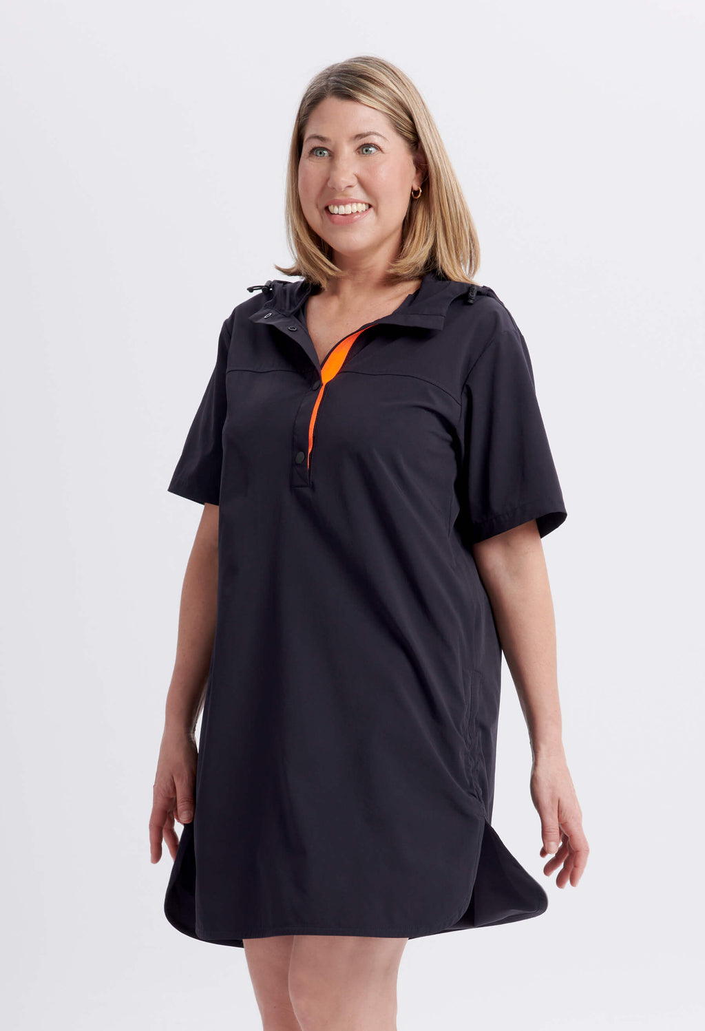 Alvin - Robe ajustable à manches courtes - Noir