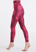 Legging Angelina imprimé par KSL de couleur Aquaflo-cerise. Création de KSL!