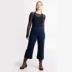 Lily Yoga Jeans marine - Chandail Kaelie diaphane marine: des créations Québécoises signées KSL 