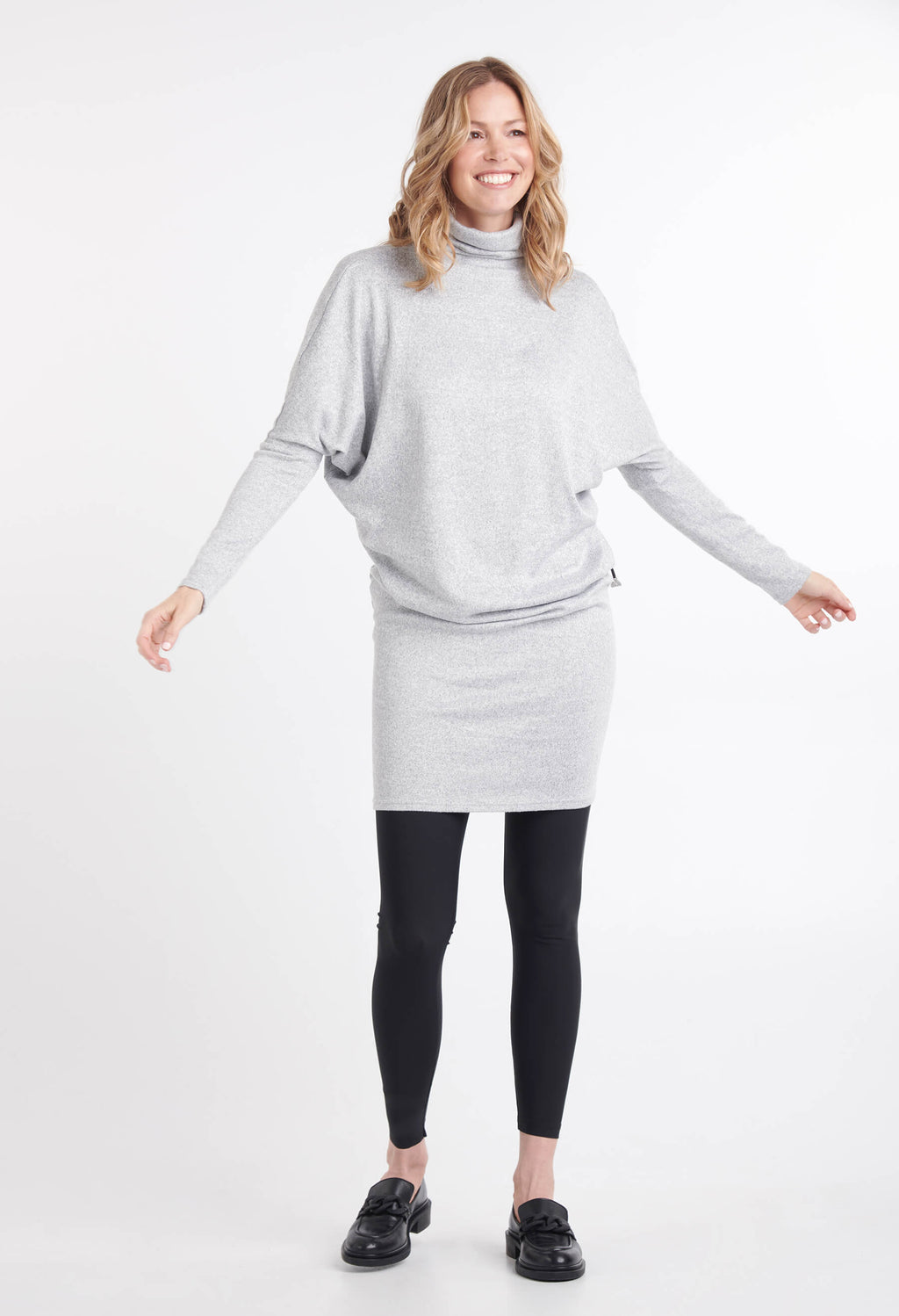 Vanessa - Long turtleneck dress