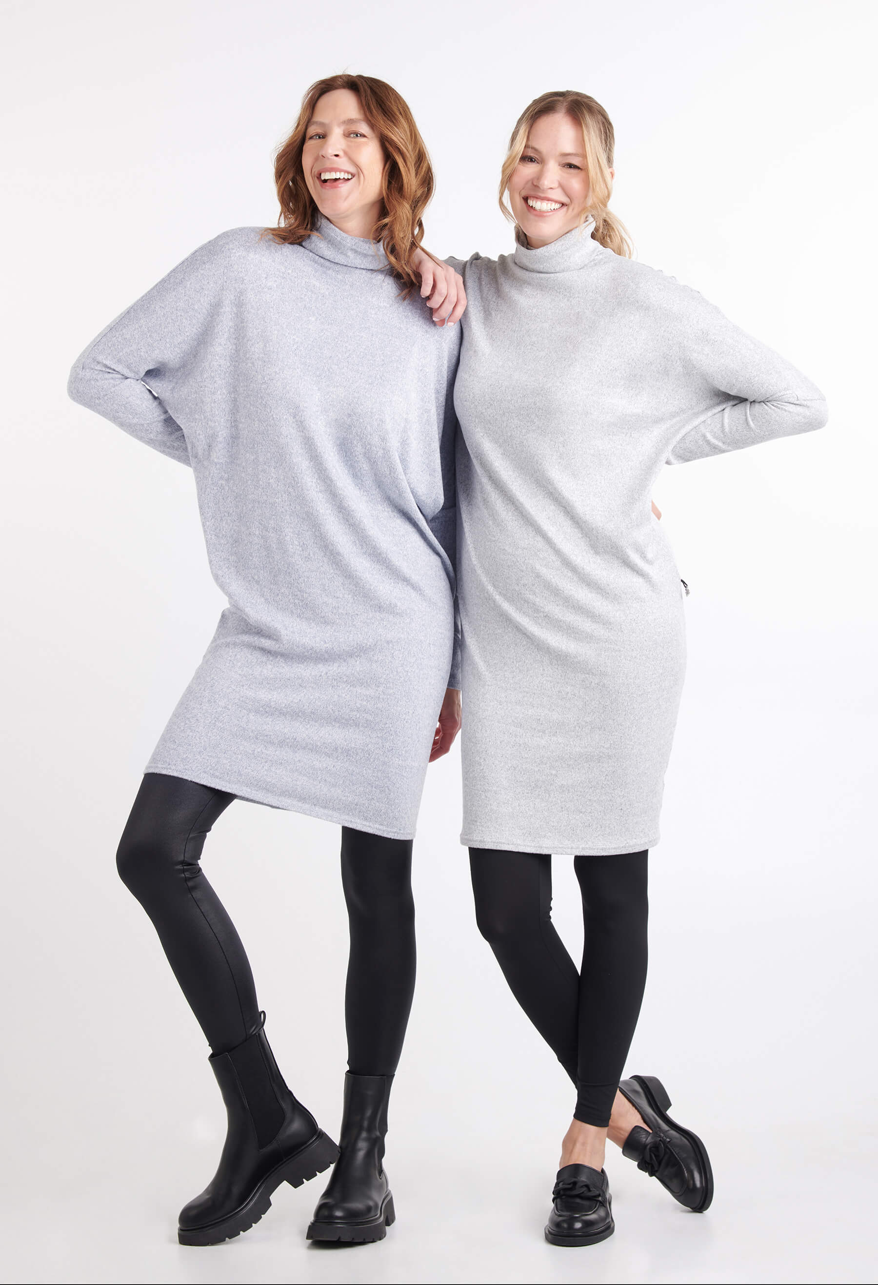 Vanessa - Long turtleneck dress