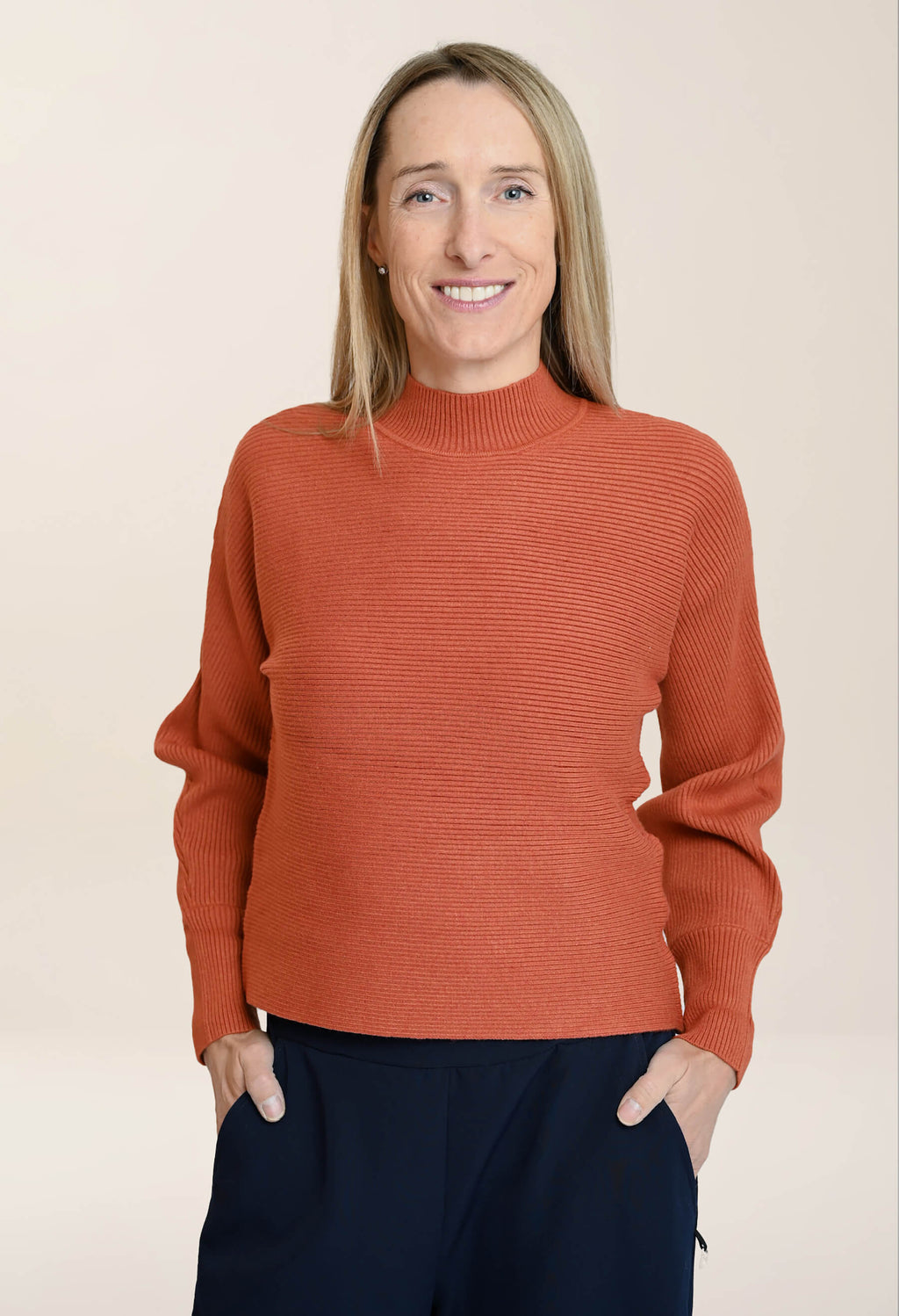 Léna - Ribbed high-neck sweater