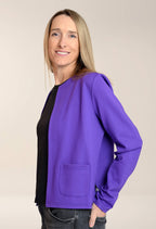 Julia - Structured short jacket in Ponte de Roma with side pockets