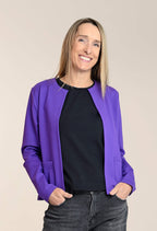 Julia - Structured short jacket in Ponte de Roma with side pockets