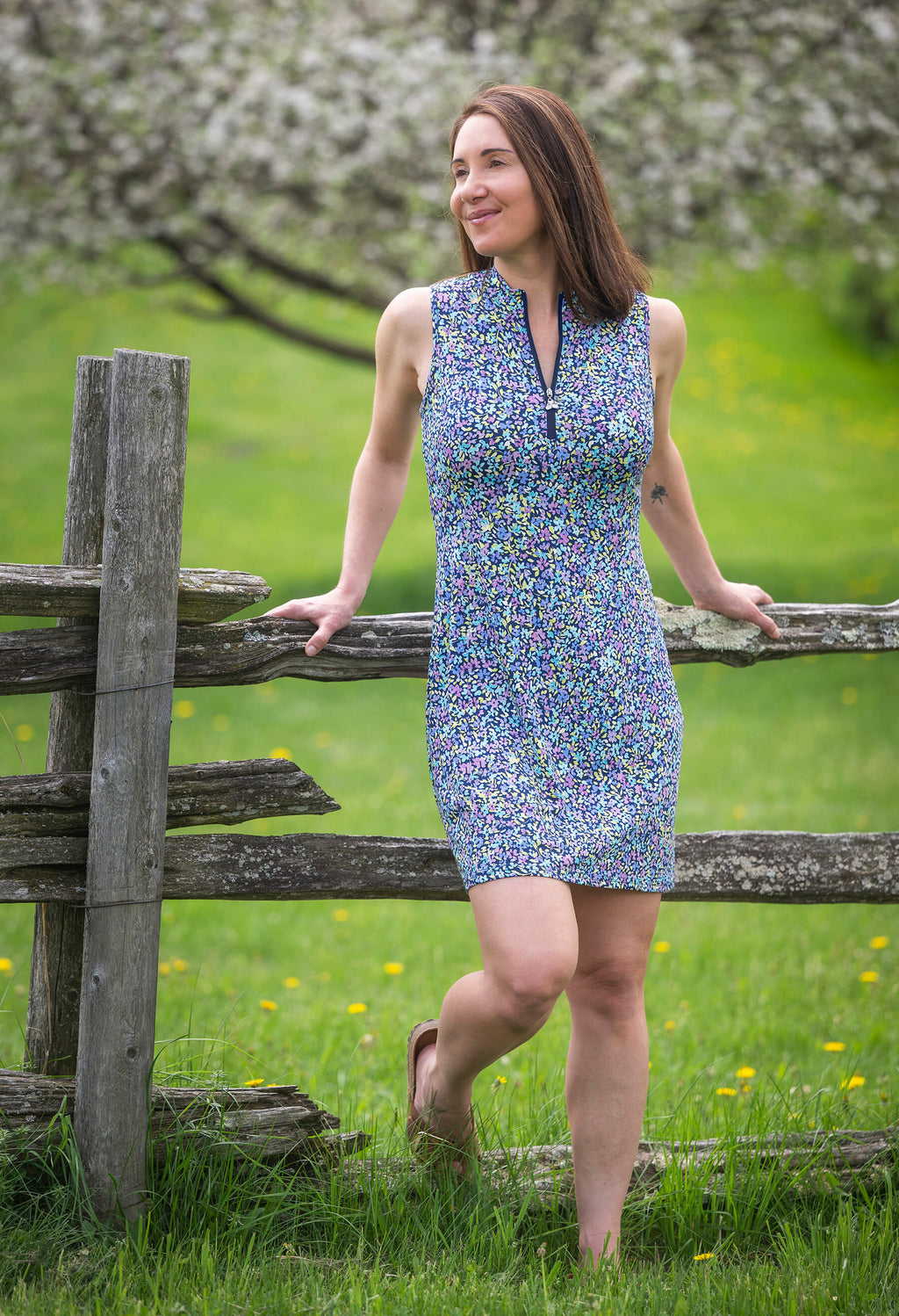 Louysa - Robe courte sans manche avec fermeture éclair