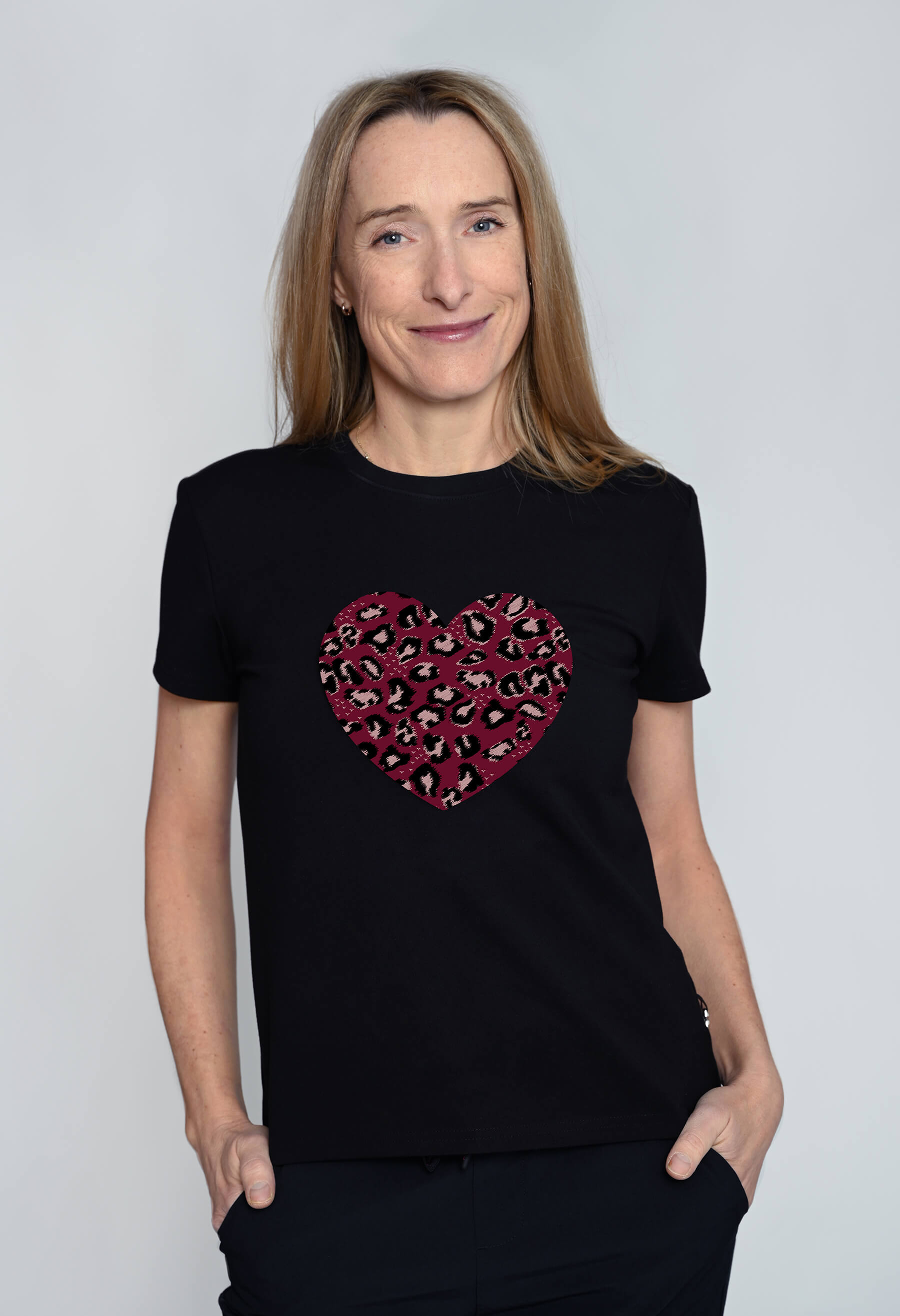 Nadia - Chandail à manches courtes en PDR - Motif Cœur de Lion