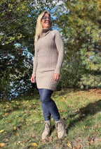 Tania : Robe a col roulé en tricot