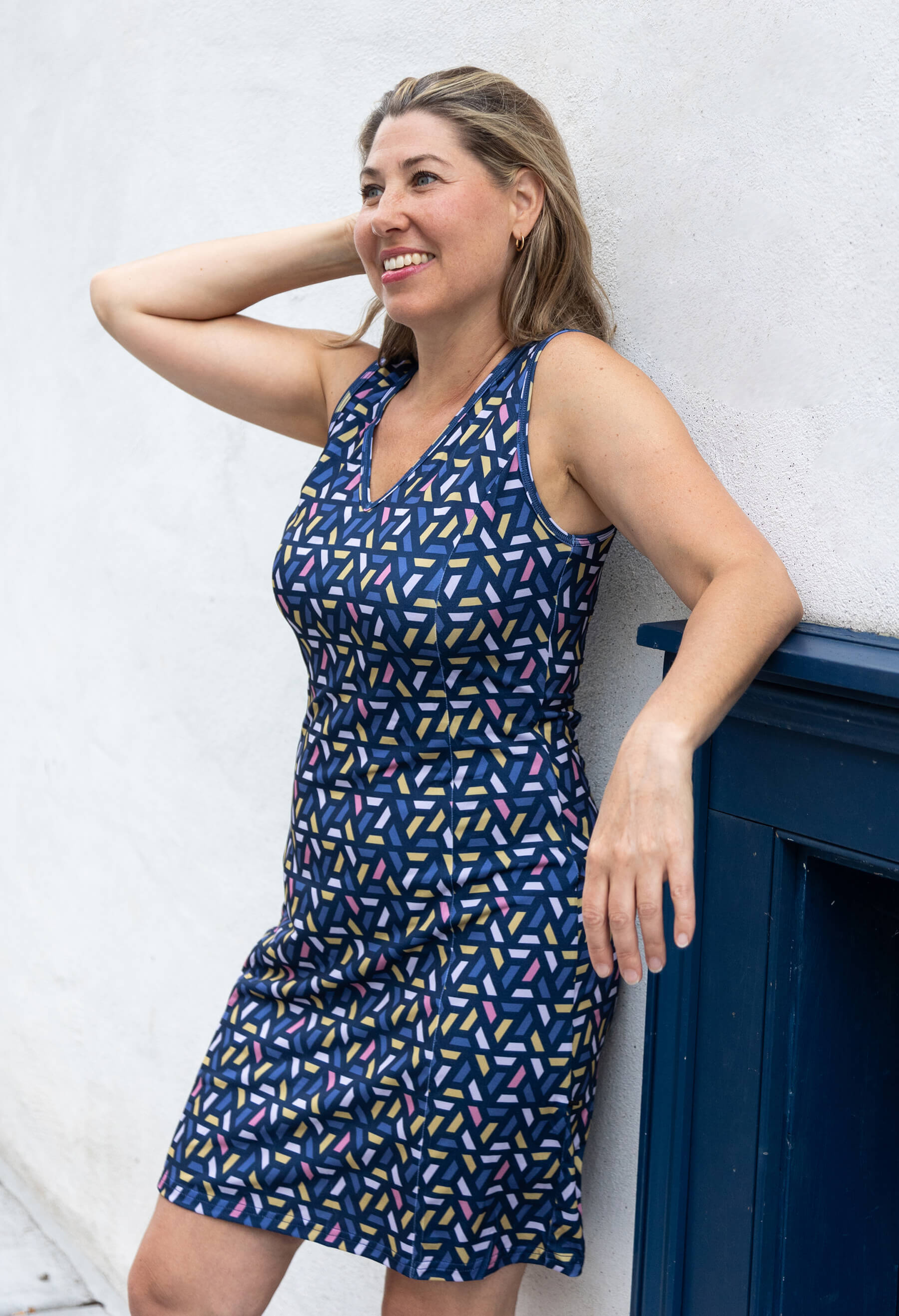 Vivia - Short sleeveless dress