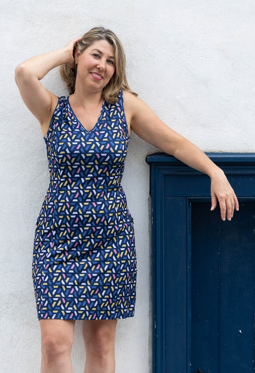 Vivia - Short sleeveless dress