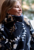 Améthyste - Chandail polaire surdimensionné en sherpa à motifs