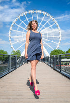 June - Sleeveless square neckline dress