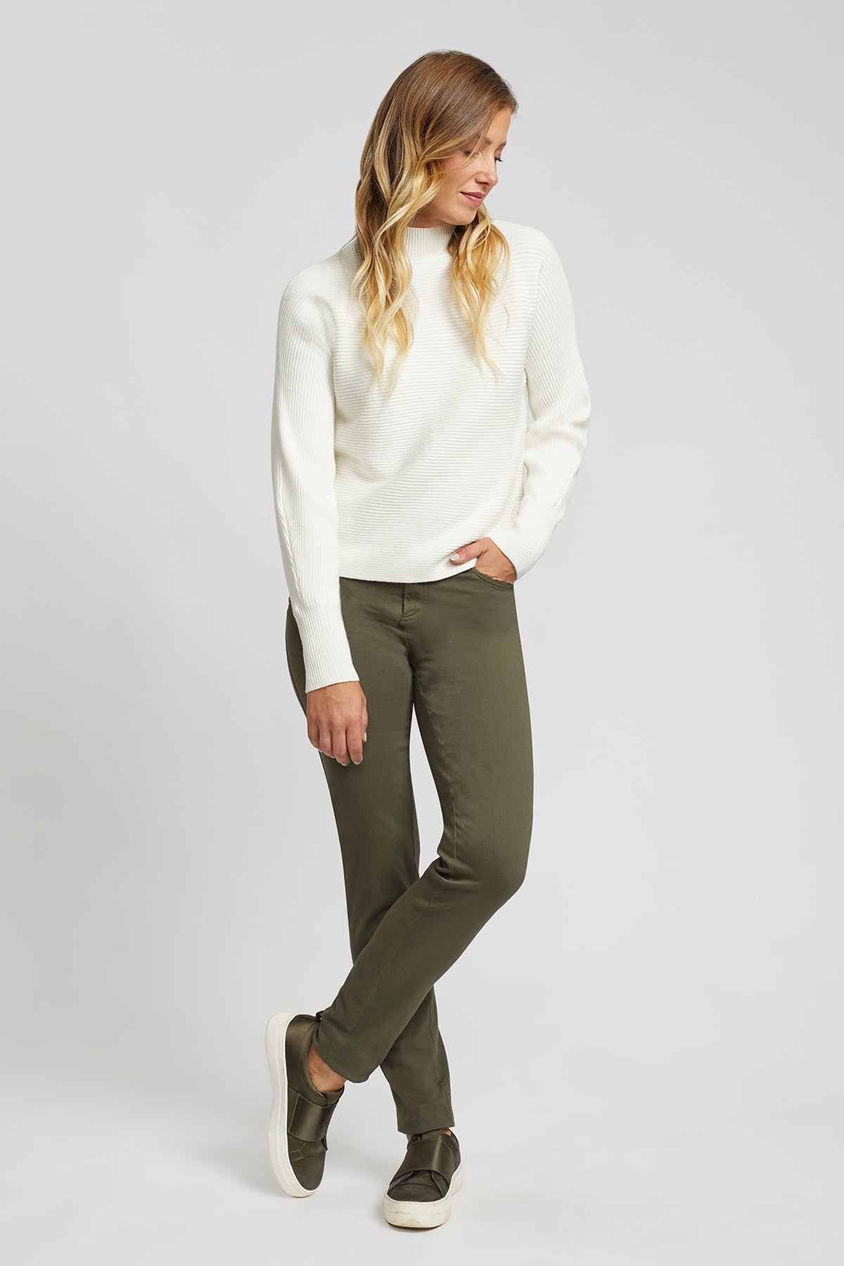 Léna - Ribbed high-neck sweater