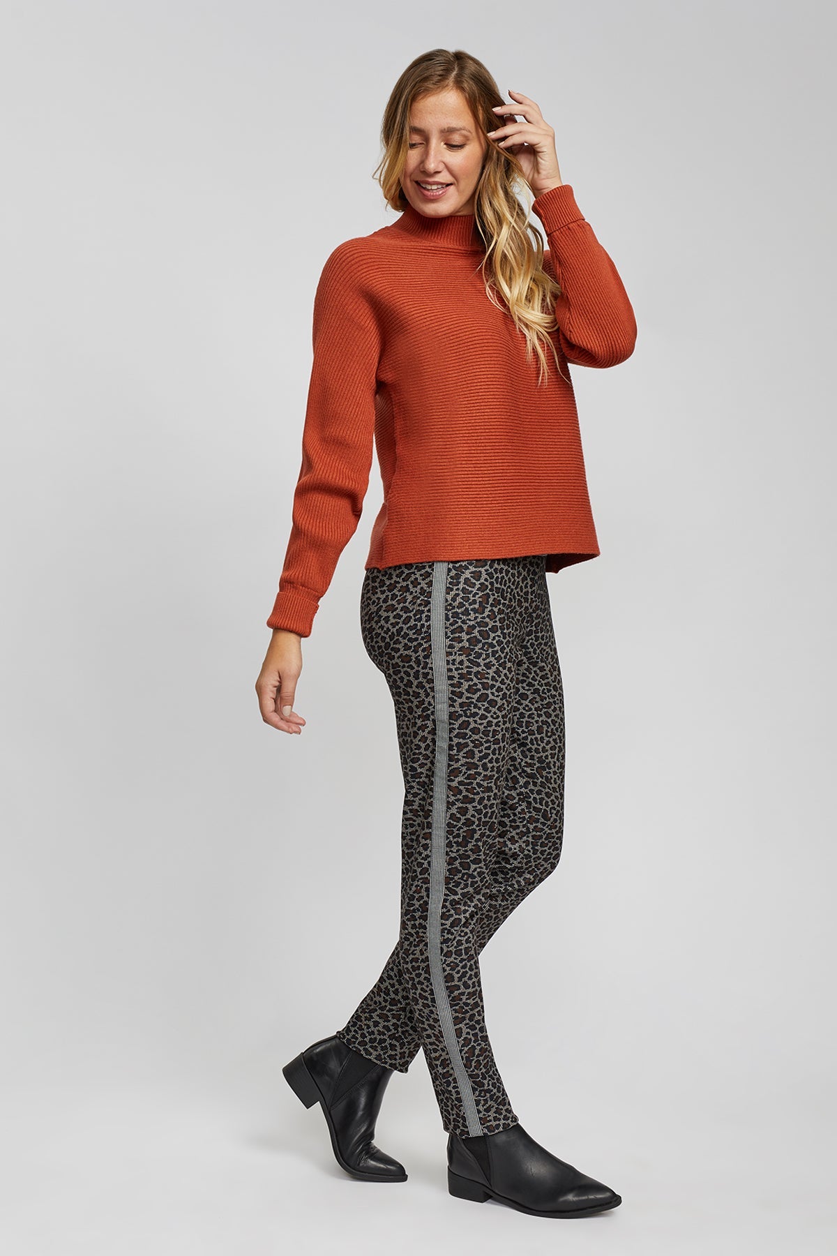 Léna - Ribbed high-neck sweater