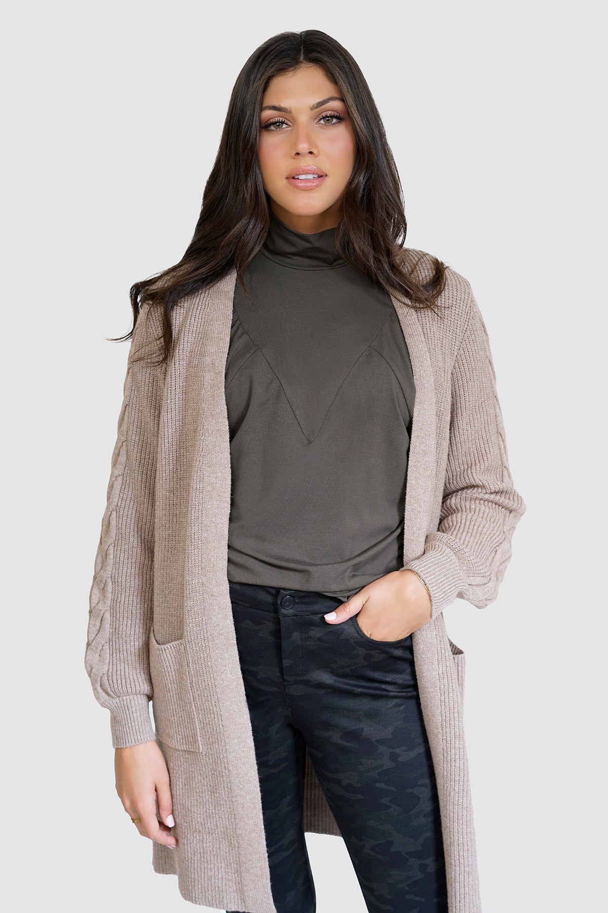 Cardigan en tricot torsadé